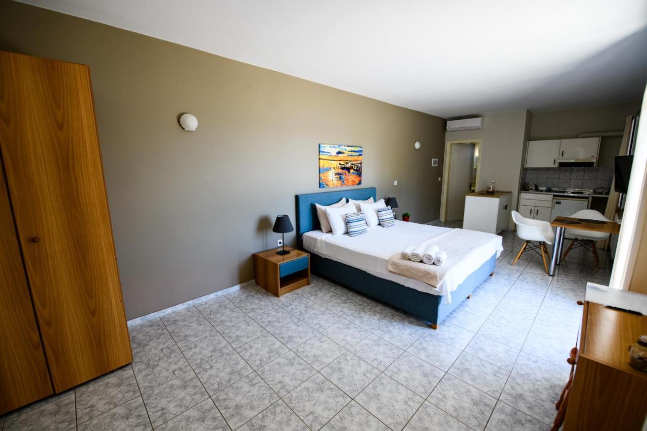 Pessada Bay Studios And Apartments Pesádha Екстериор снимка