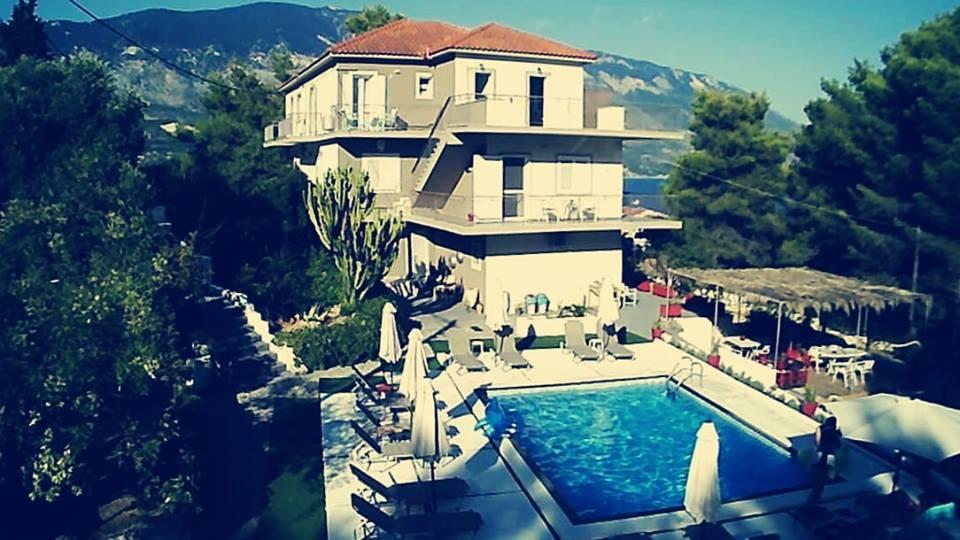 Pessada Bay Studios And Apartments Pesádha Екстериор снимка