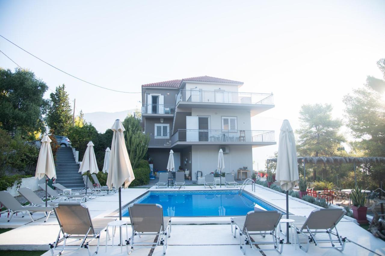 Pessada Bay Studios And Apartments Pesádha Екстериор снимка